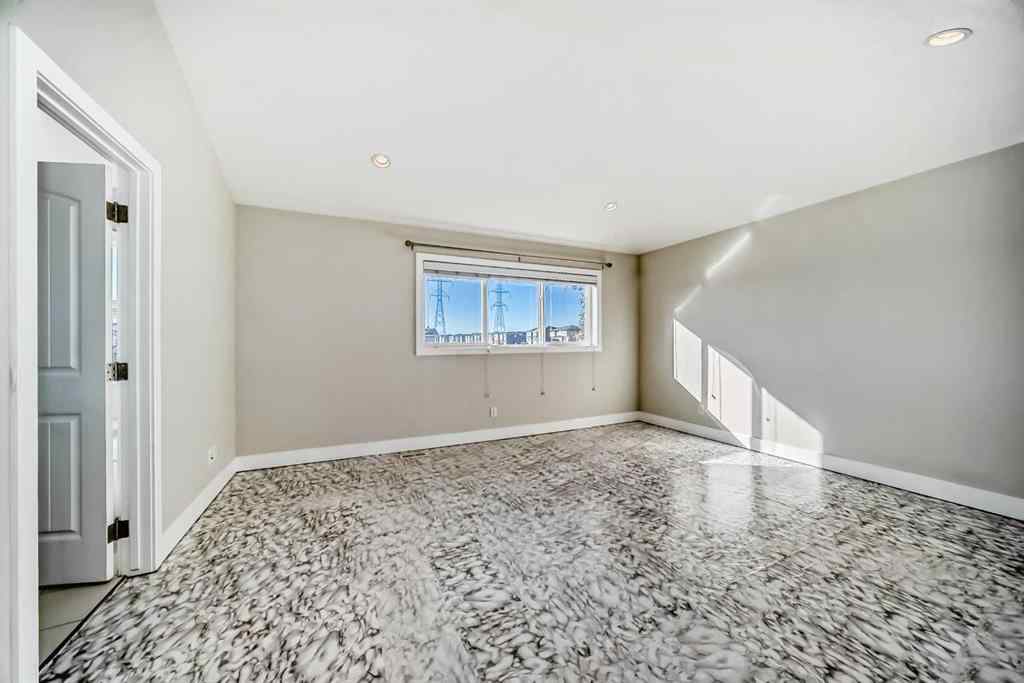 MLS® A2250699 - 193 Rainbow Falls Heath  in Rainbow Falls Chestermere, Residential