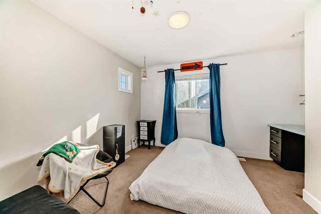 MLS® A2250699 - 193 Rainbow Falls Heath  in Rainbow Falls Chestermere, Residential