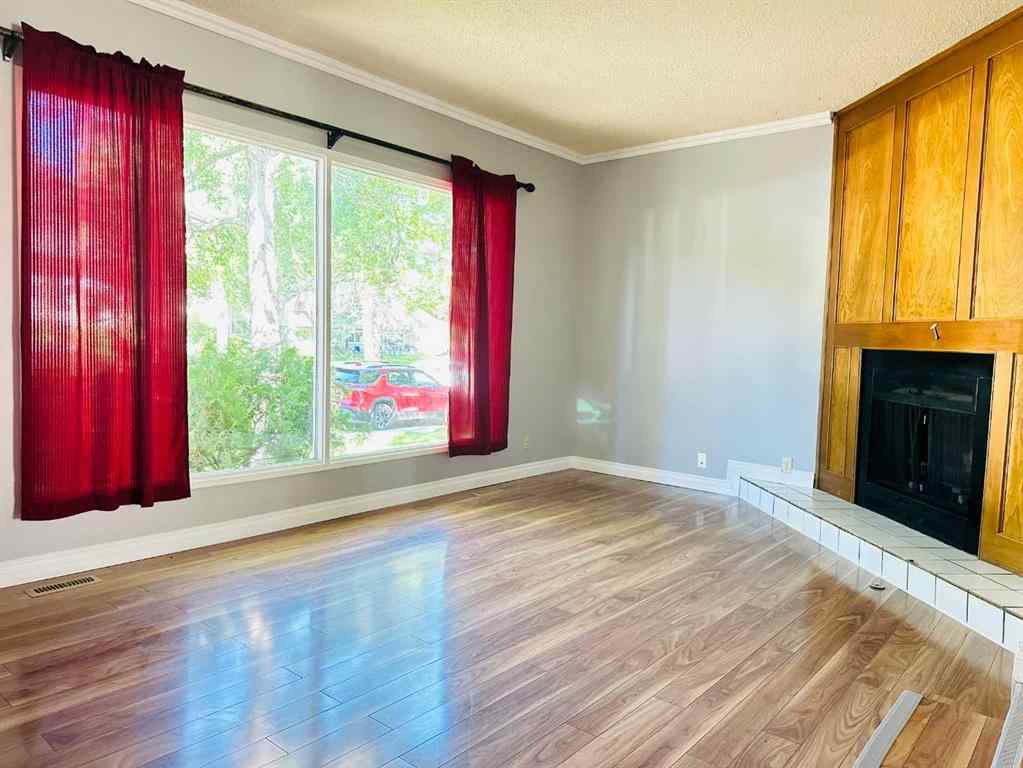 MLS® A2250703 - 28 Berwick Rise NW in Beddington Heights Calgary, Residential
