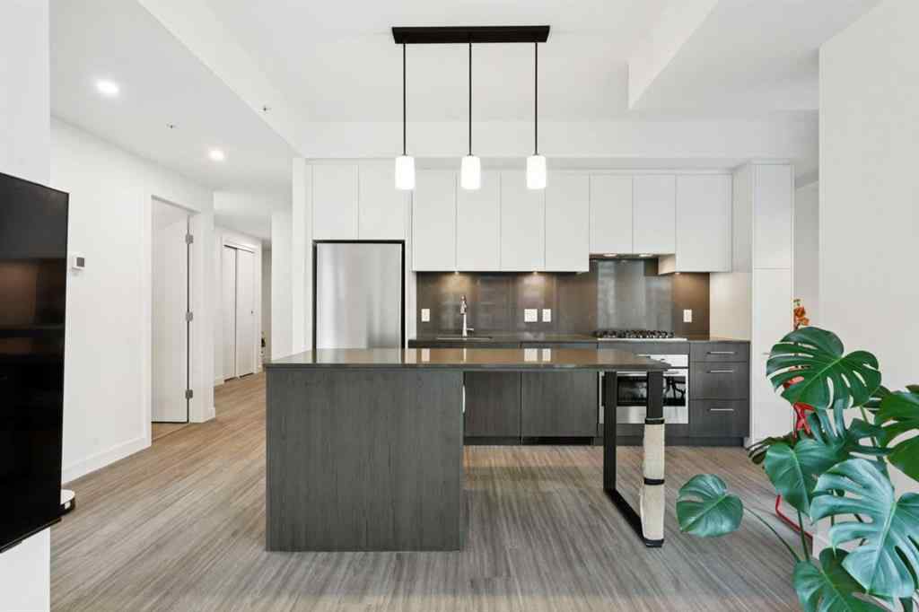 MLS® A2250705 - Unit #805 730 2 Avenue SW in Eau Claire Calgary, Residential