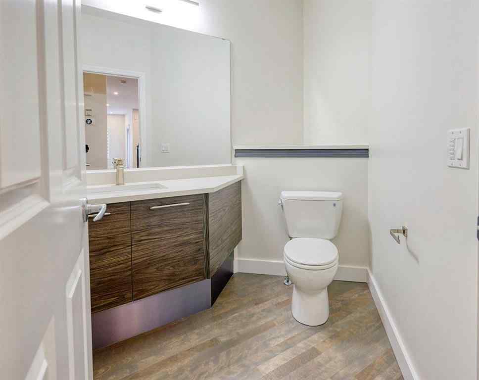 MLS® A2250710 - 92 Royal Oak Manor NW in Royal Oak Calgary, Residential