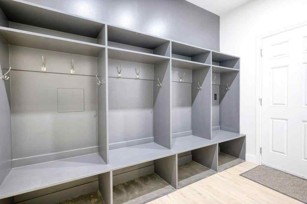 MLS® A2250710 - 92 Royal Oak Manor NW in Royal Oak Calgary, Residential