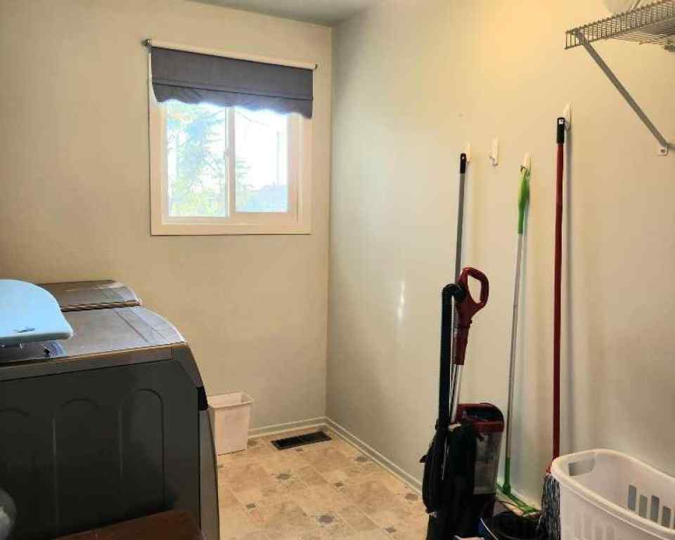 MLS® A2250716 - 4903 50 Street  in NONE Caroline, Residential