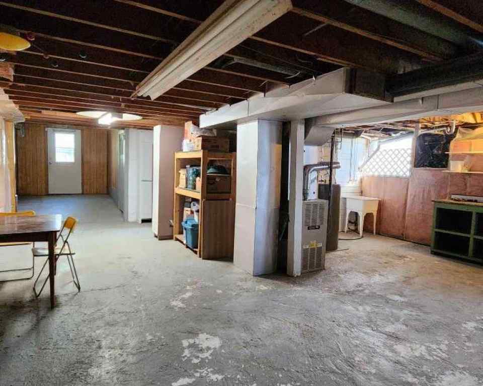 MLS® A2250716 - 4903 50 Street  in NONE Caroline, Residential