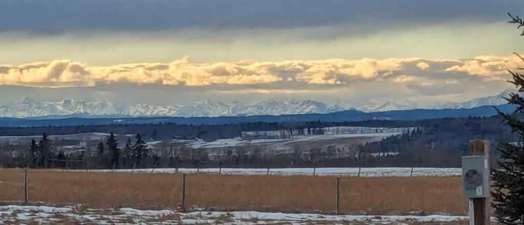 MLS® A2250717 - 4-4141 Twp Rd 340   in Eagle Hill Rural Mountain View County, Residential