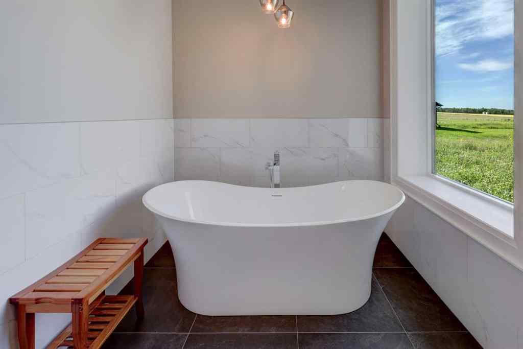 MLS® A2250717 - 4-4141 Twp Rd 340   in Eagle Hill Rural Mountain View County, Residential