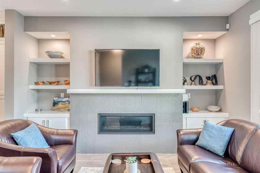 MLS® A2250719 - 525 35 Street NW in Parkdale Calgary, Residential