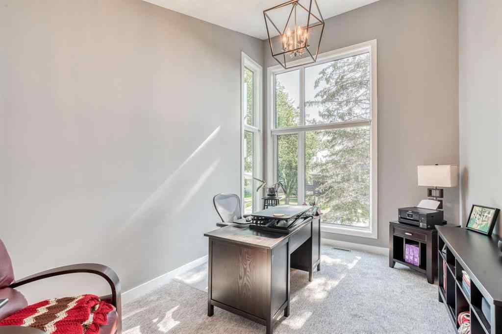 MLS® A2250719 - 525 35 Street NW in Parkdale Calgary, Residential