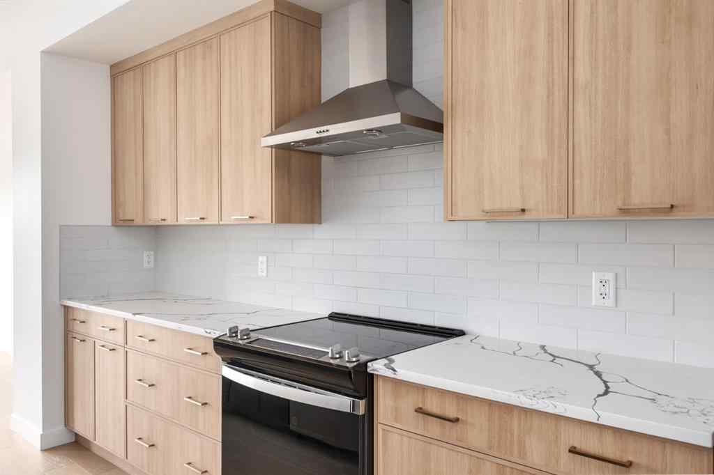 MLS® A2250720 - 5109 19 Street SW in North Glenmore Park Calgary, Residential