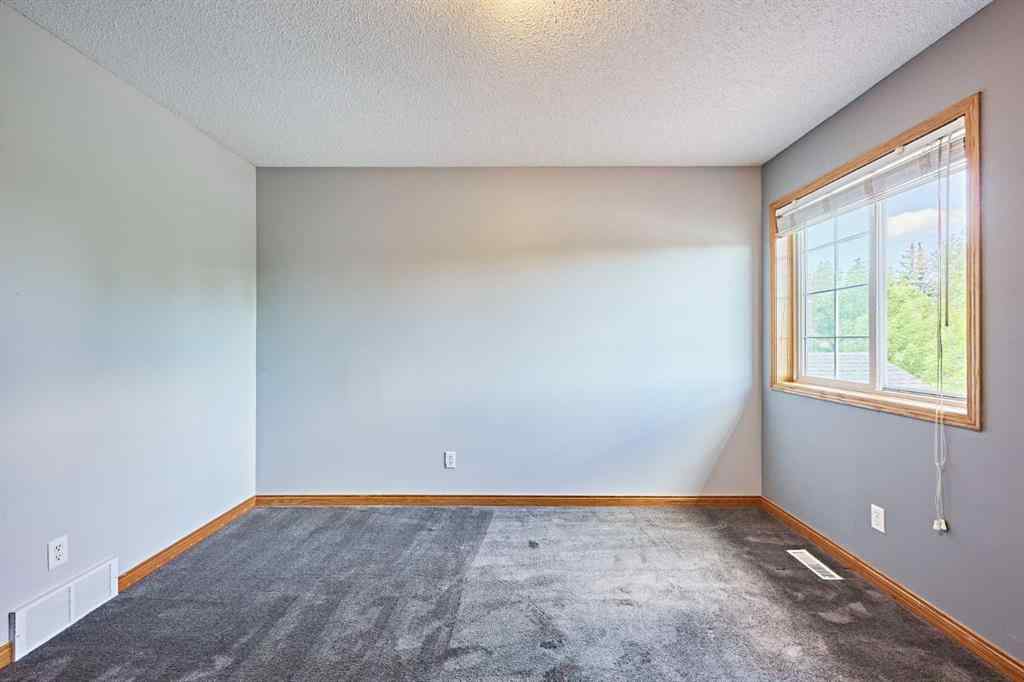 MLS® A2250723 - 51 Edgeridge View NW in Edgemont Calgary, Residential