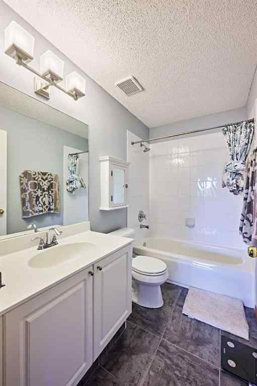 MLS® A2250723 - 51 Edgeridge View NW in Edgemont Calgary, Residential