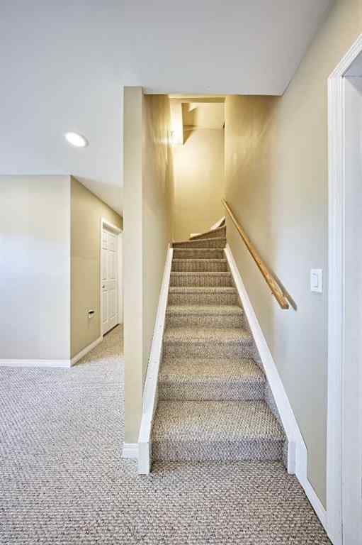 MLS® A2250723 - 51 Edgeridge View NW in Edgemont Calgary, Residential