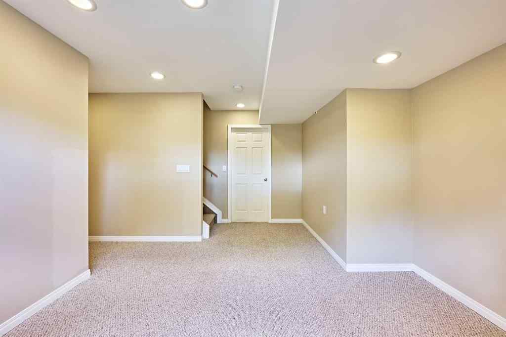MLS® A2250723 - 51 Edgeridge View NW in Edgemont Calgary, Residential