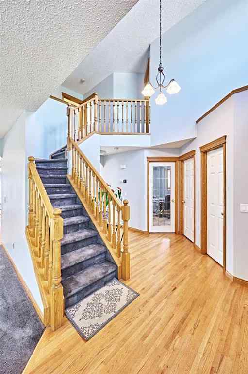 MLS® A2250723 - 51 Edgeridge View NW in Edgemont Calgary, Residential