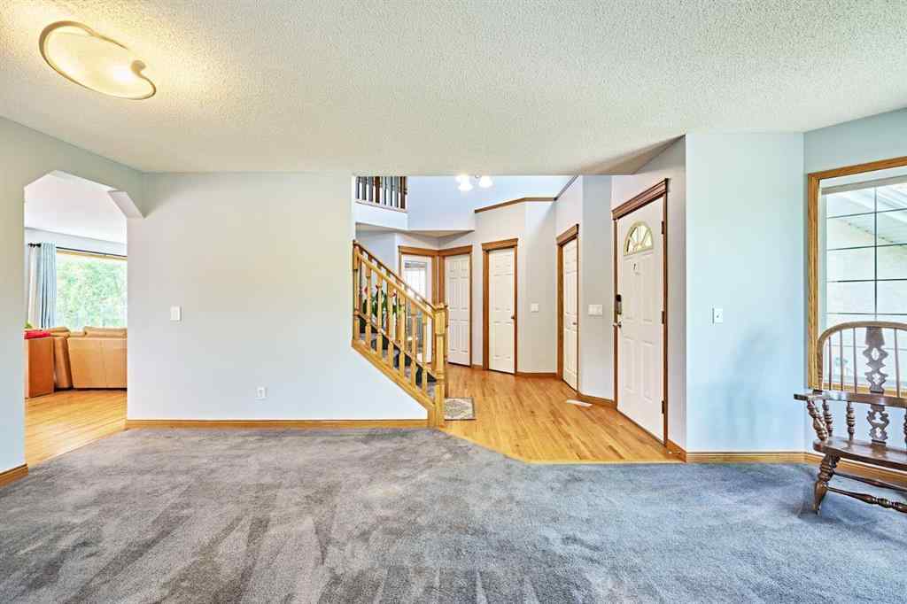 MLS® A2250723 - 51 Edgeridge View NW in Edgemont Calgary, Residential