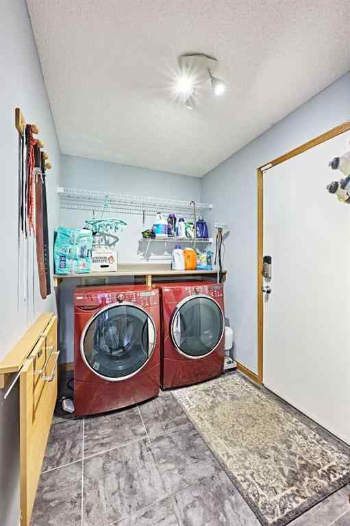 MLS® A2250723 - 51 Edgeridge View NW in Edgemont Calgary, Residential