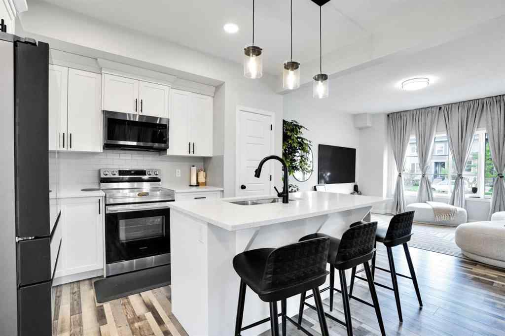 MLS® A2250724 - 1063 Lanark Boulevard SE in Lanark Airdrie, Residential