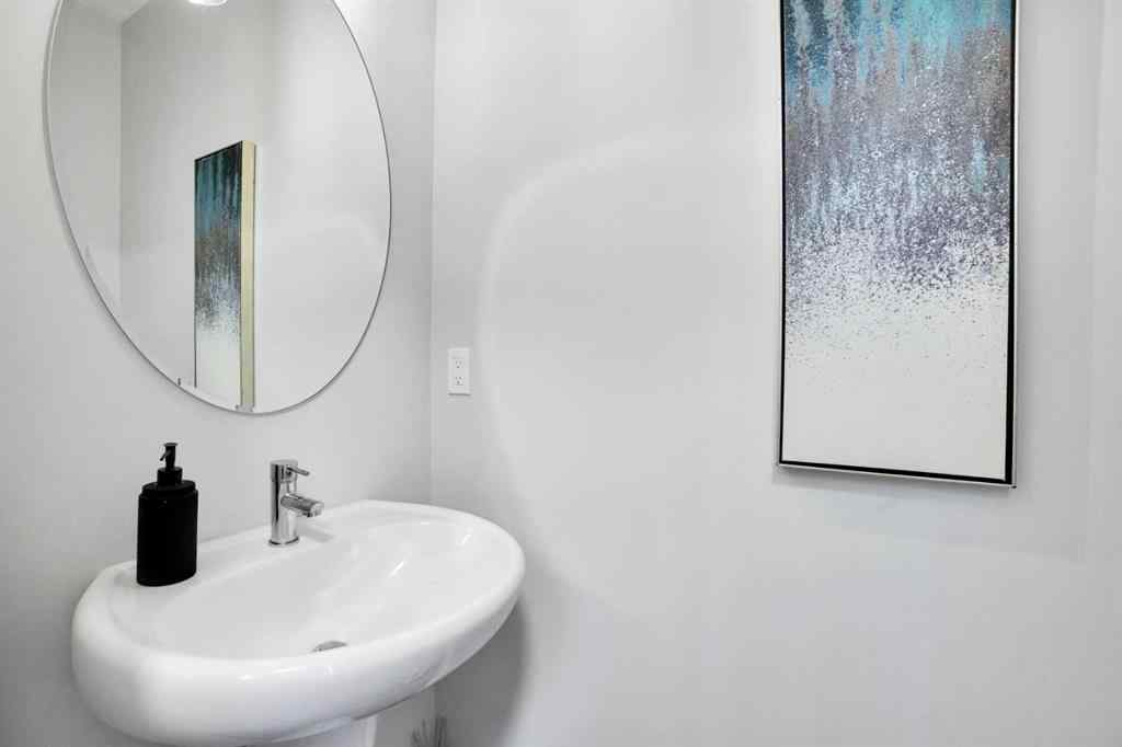 MLS® A2250724 - 1063 Lanark Boulevard SE in Lanark Airdrie, Residential