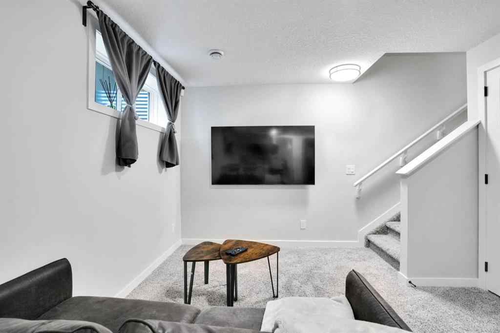 MLS® A2250724 - 1063 Lanark Boulevard SE in Lanark Airdrie, Residential