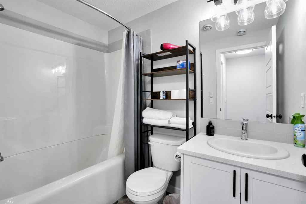 MLS® A2250724 - 1063 Lanark Boulevard SE in Lanark Airdrie, Residential