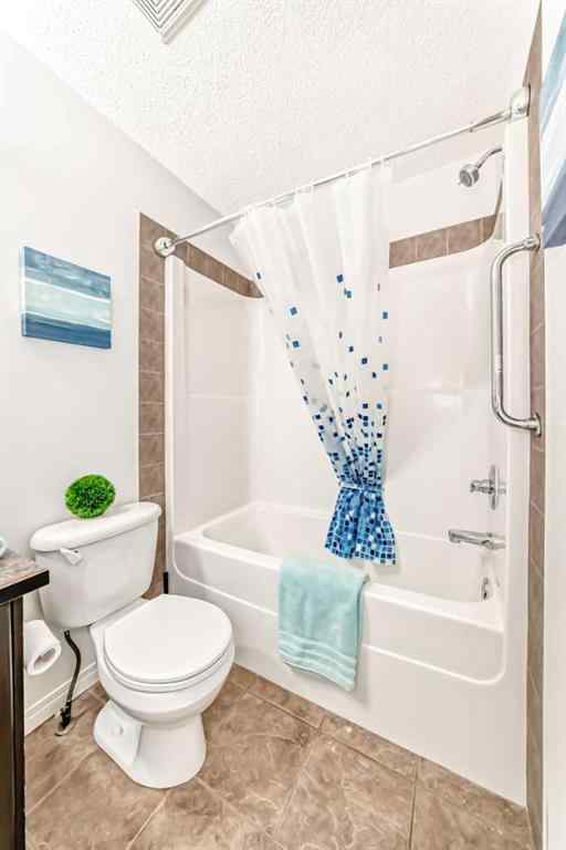 MLS® A2250726 - 196 Everwoods Green SW in Evergreen Calgary, Residential