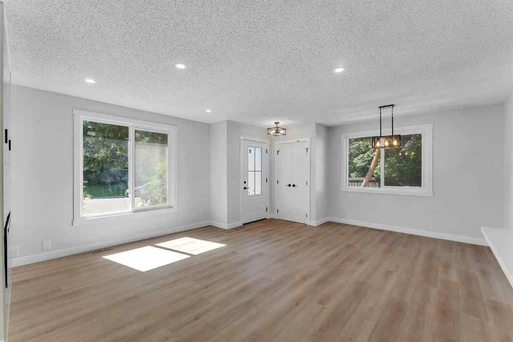 MLS® A2250732 - 1024 Ranchview Road NW in Ranchlands Calgary, Residential
