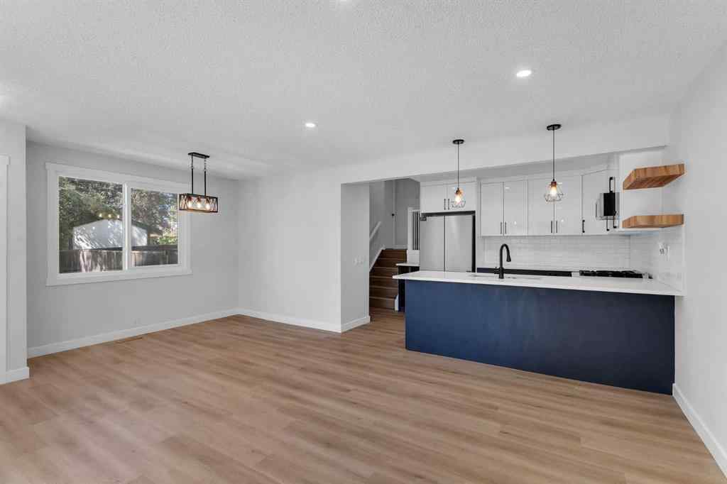 MLS® A2250732 - 1024 Ranchview Road NW in Ranchlands Calgary, Residential