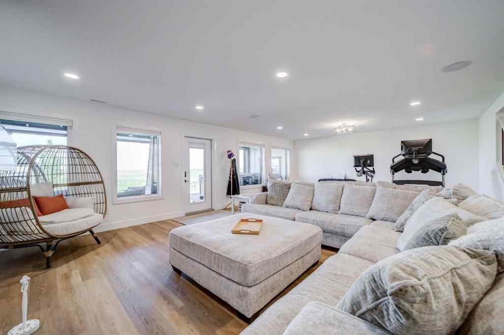 MLS® A2250734 - 1206 Pacific Circle W in Garry Station Lethbridge, Residential
