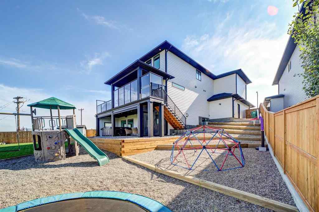MLS® A2250734 - 1206 Pacific Circle W in Garry Station Lethbridge, Residential