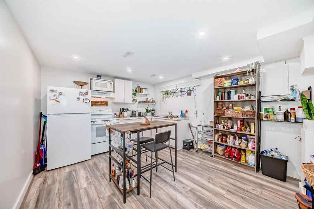 MLS® A2250736 - 319 Pinegreen Close NE in Pineridge Calgary, Residential