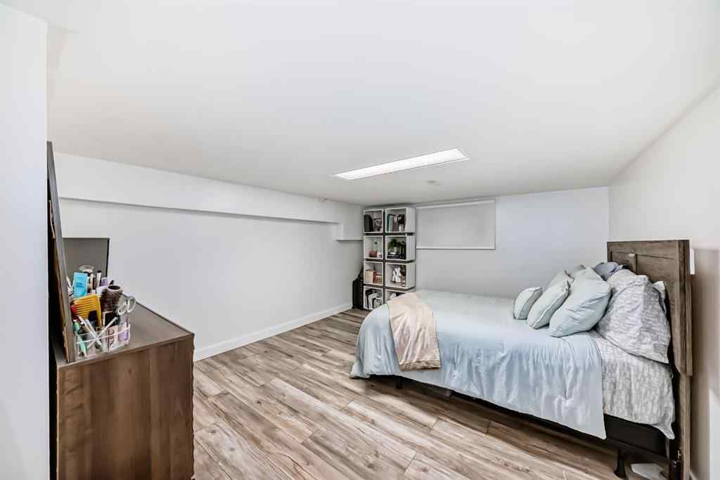 MLS® A2250736 - 319 Pinegreen Close NE in Pineridge Calgary, Residential