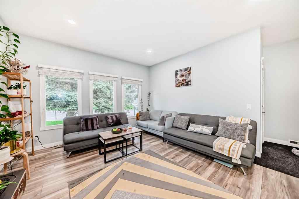 MLS® A2250736 - 319 Pinegreen Close NE in Pineridge Calgary, Residential
