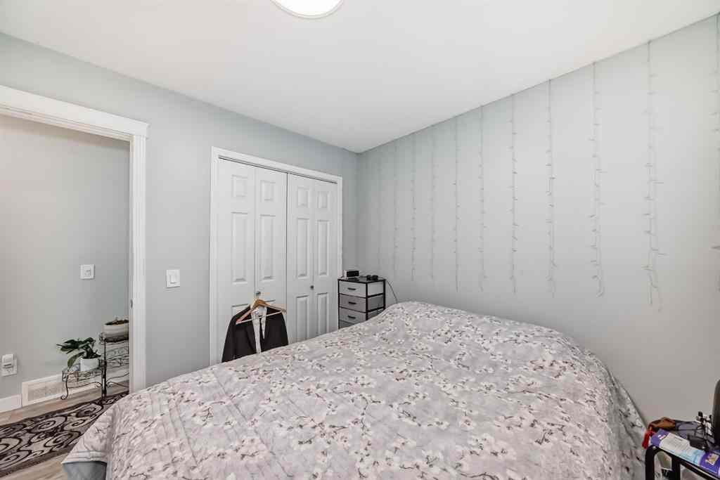 MLS® A2250736 - 319 Pinegreen Close NE in Pineridge Calgary, Residential
