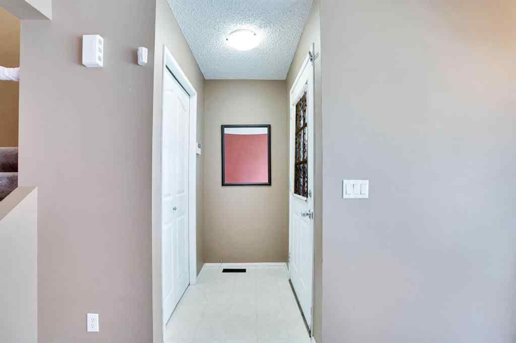 MLS® A2250739 - Unit #4 380 Bermuda Drive NW in Beddington Heights Calgary, Residential