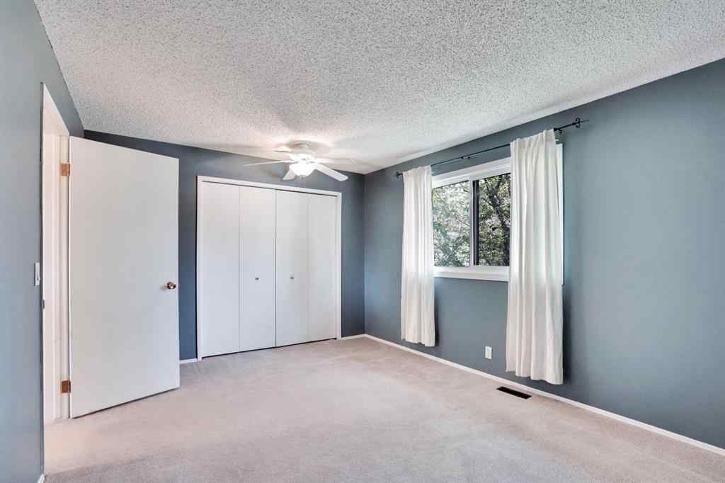 MLS® A2250739 - Unit #4 380 Bermuda Drive NW in Beddington Heights Calgary, Residential