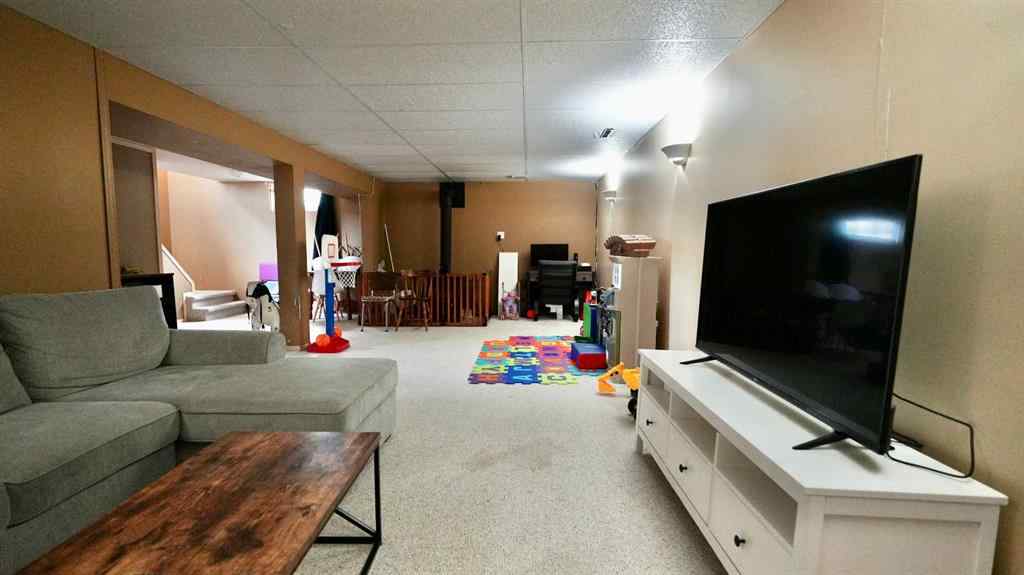 MLS® A2250742 - 8507 97 Street  in North End Peace River, Residential