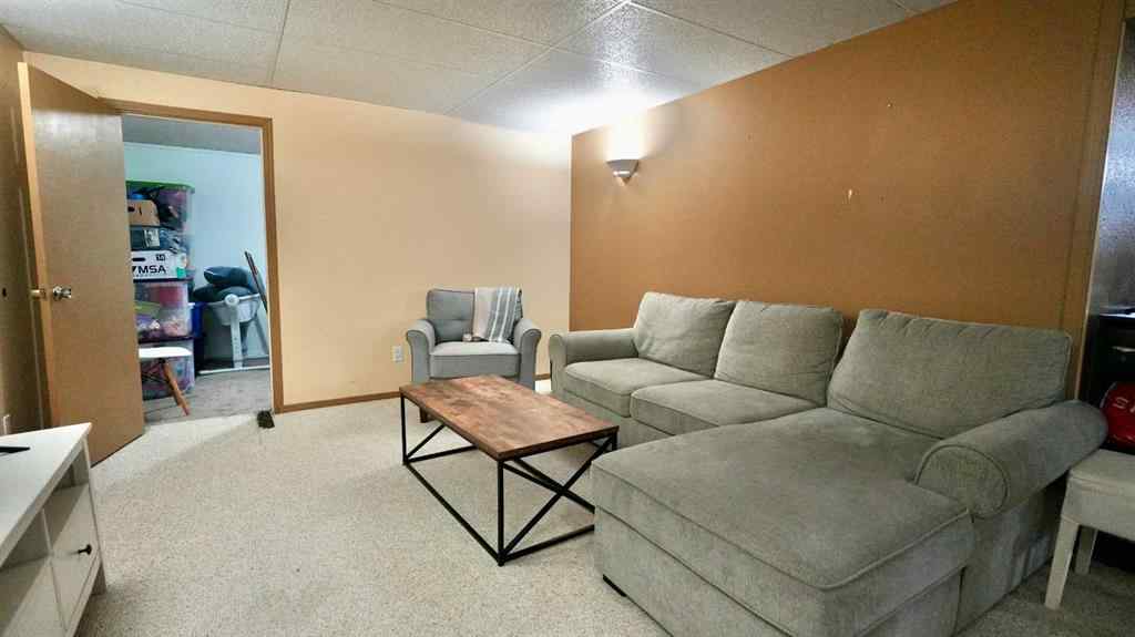 MLS® A2250742 - 8507 97 Street  in North End Peace River, Residential