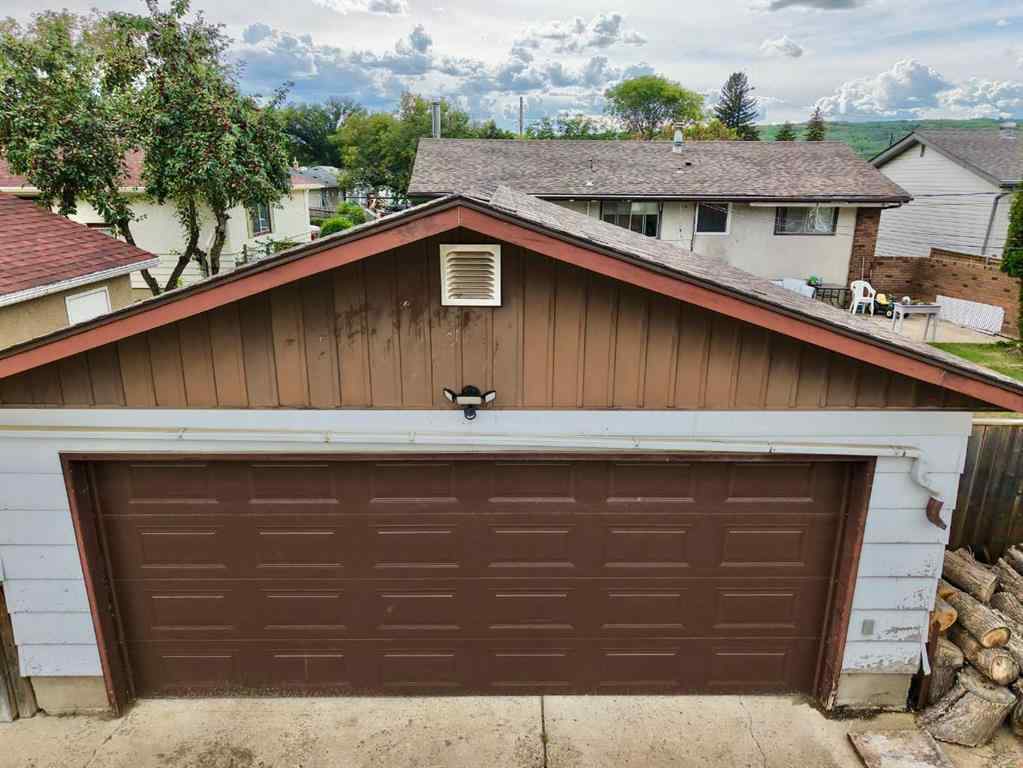 MLS® A2250742 - 8507 97 Street  in North End Peace River, Residential