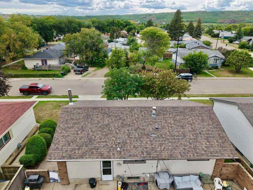 MLS® A2250742 - 8507 97 Street  in North End Peace River, Residential