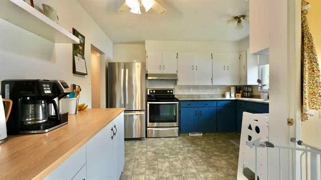 MLS® A2250742 - 8507 97 Street  in North End Peace River, Residential