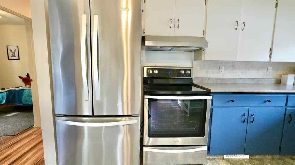 MLS® A2250742 - 8507 97 Street  in North End Peace River, Residential