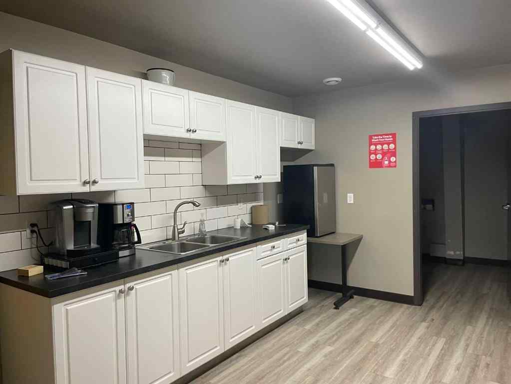 MLS® A2250744 - Unit #Bay 1 and Bay 2 6207 46 Street  in NONE Olds, Commercial