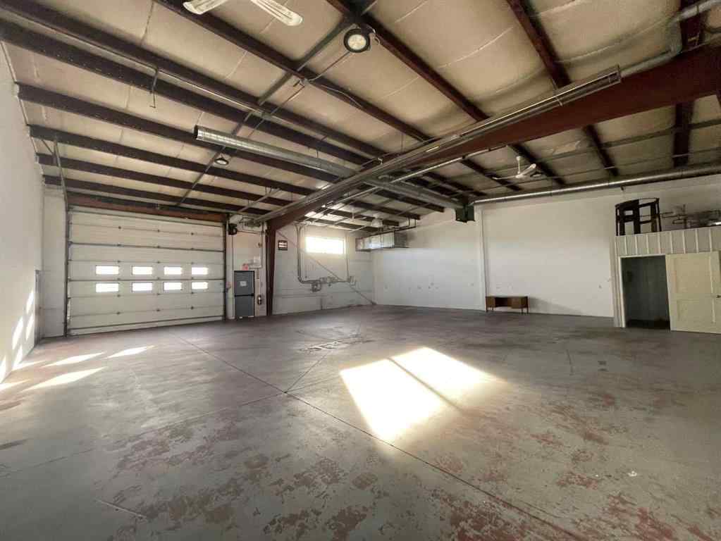 MLS® A2250744 - Unit #Bay 1 and Bay 2 6207 46 Street  in NONE Olds, Commercial