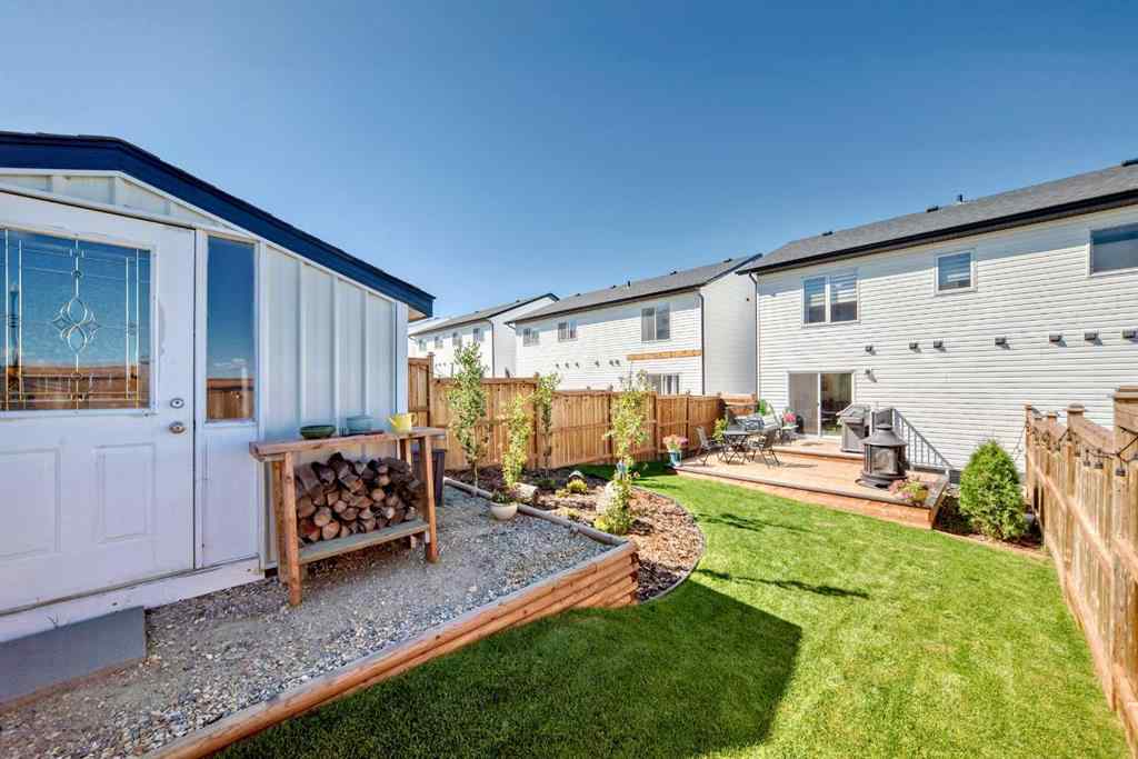 MLS® A2250761 - 22 Vincent Gate  in Vista Sylvan Lake, Residential
