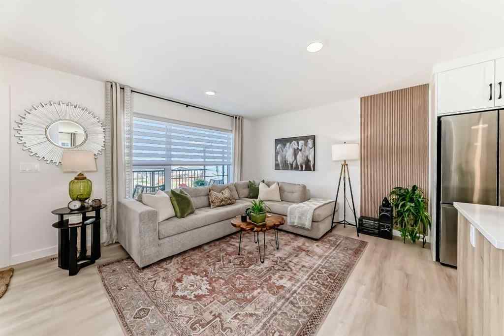 MLS® A2250761 - 22 Vincent Gate  in Vista Sylvan Lake, Residential