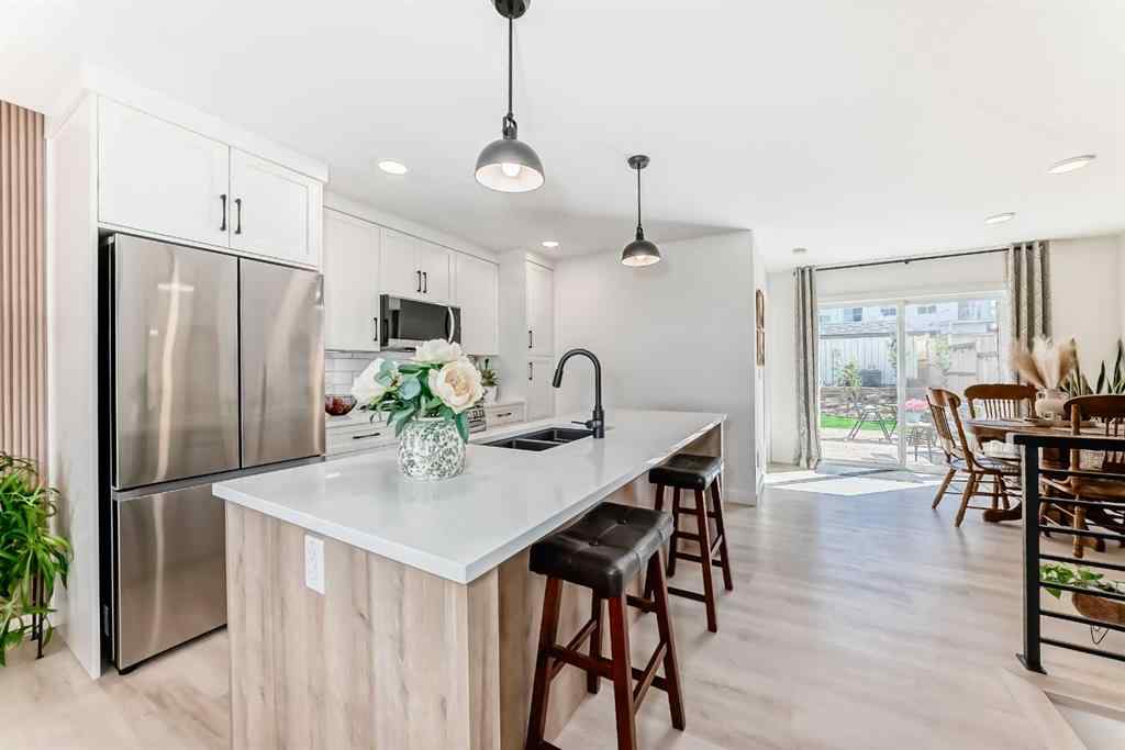 MLS® A2250761 - 22 Vincent Gate  in Vista Sylvan Lake, Residential