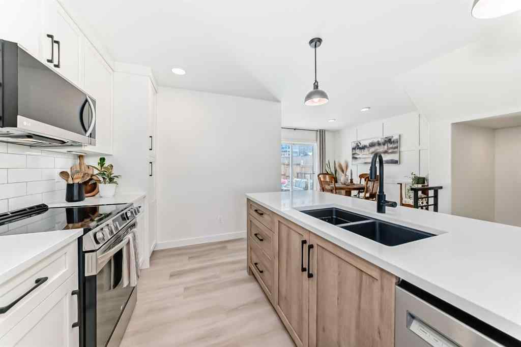 MLS® A2250761 - 22 Vincent Gate  in Vista Sylvan Lake, Residential
