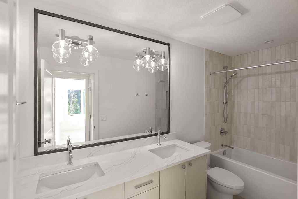 MLS® A2250765 - 935 2 Avenue NE in Bridgeland/Riverside Calgary, Residential
