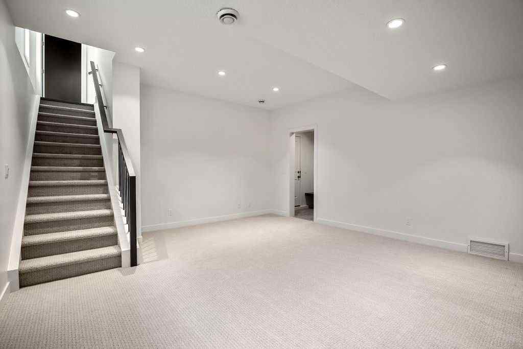 MLS® A2250765 - 935 2 Avenue NE in Bridgeland/Riverside Calgary, Residential