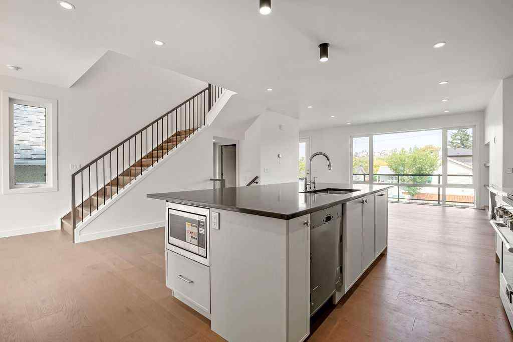 MLS® A2250765 - 935 2 Avenue NE in Bridgeland/Riverside Calgary, Residential